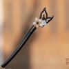 Elegant Ebony Flower Hairpin for Women – Ancient Style, High-End Feel, Simple Chinese Design, Perfect for Daily Use.