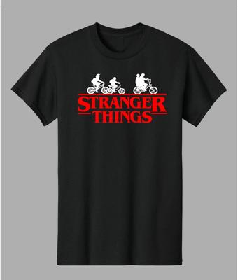 Stranger Things T-särk TÄIESTI UUS Tasuta saatmine. Kaks värvi Valge või Lilla
