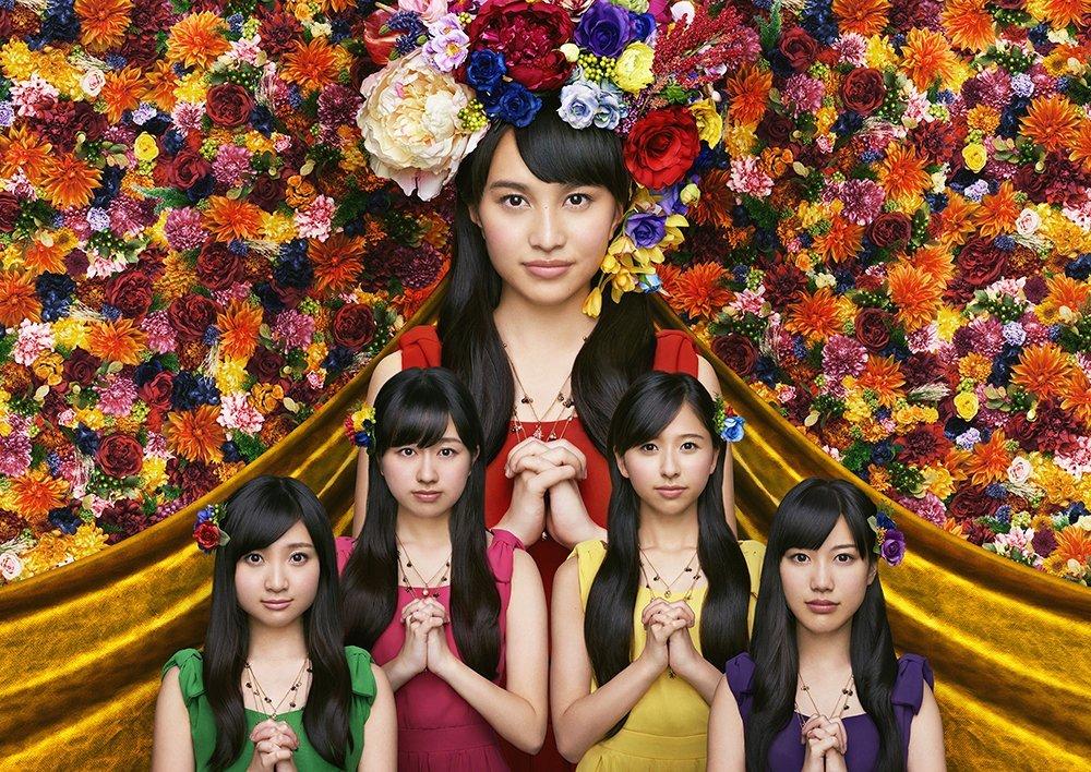 

Momoiro Clover Z MUSIC VIDEO CLIPS [DVD]