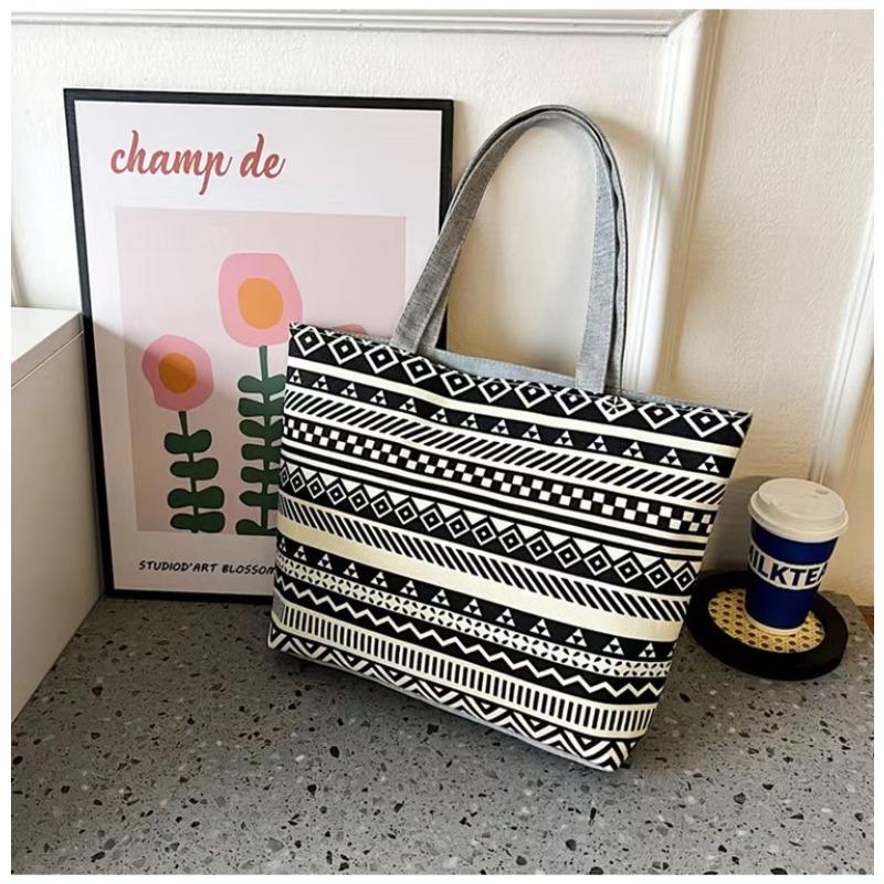 New printed bag large capacity tote bag literary flower cloth student bag shoulder portable canvas women's bag
