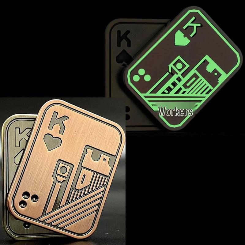 EDC Spade AK Push Card Metal Spinner Toy with Magnetic Handle