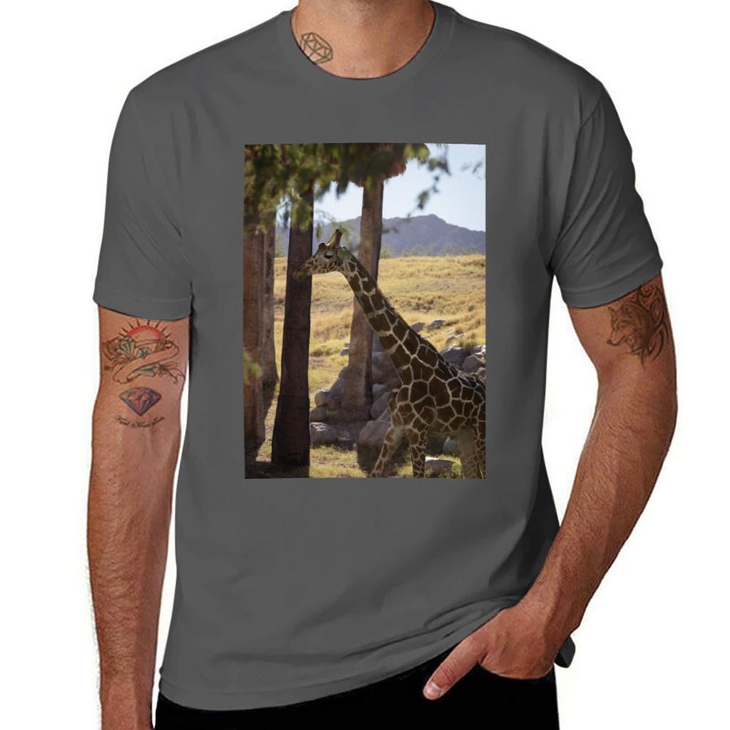 Giraffe Tshirt Basic Tee Shirt For Everyday Outfit