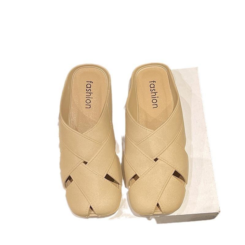 Half a pack of women's bag head slippers summer spring and summer new outer wear fashion lazy flat shoes