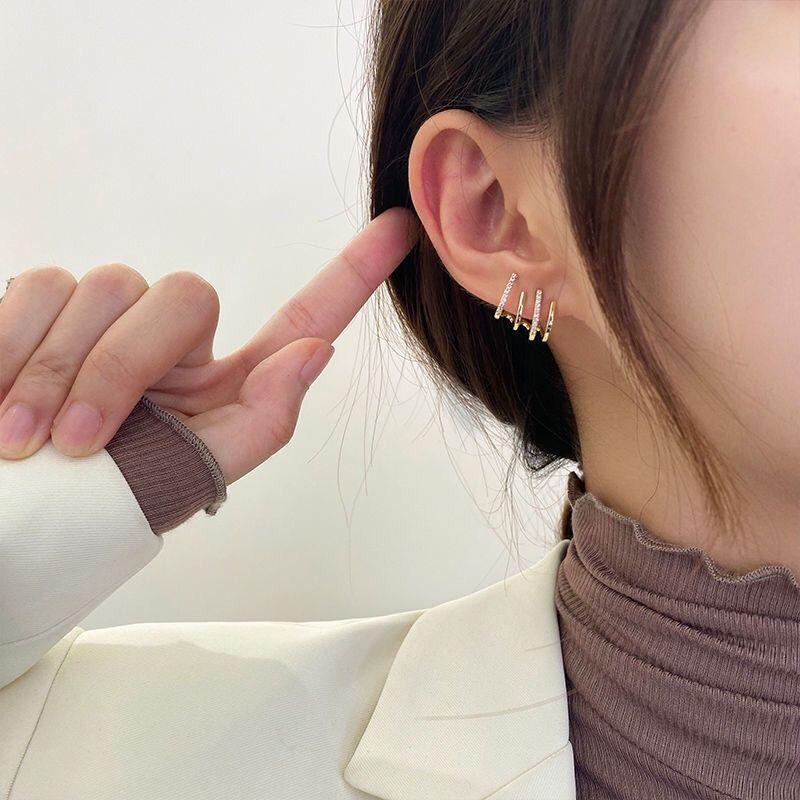 

Hot-Selling Earrings Women s Minimalist Ins Cold Style South Korea Elegant Ear Studs Fashion Fancy Online Influencer Earrings Trendy Stylish Stylish flash drill pair
