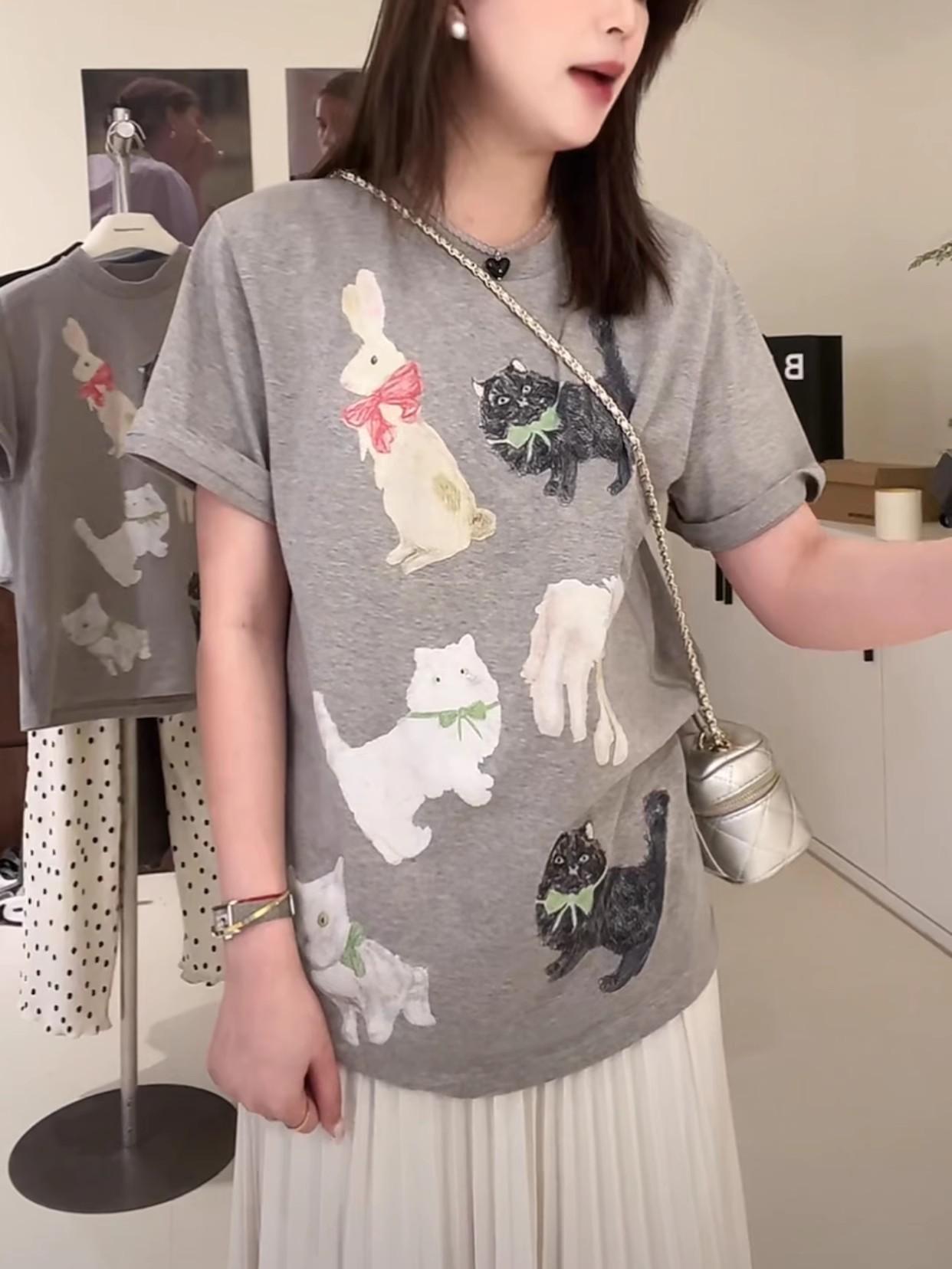 

European retro pure cotton cartoon dog cat print short-sleeved T-shirt women s summer loose large size versatile top tide M серый