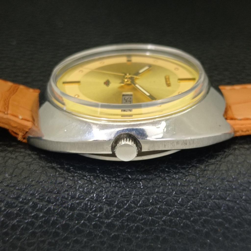 AUTOMATIC VINTAGE CITIZEN 8200 JAPAN MENS GOLDEN COLOR DIAL WATCH a702742-1 R210-a702742