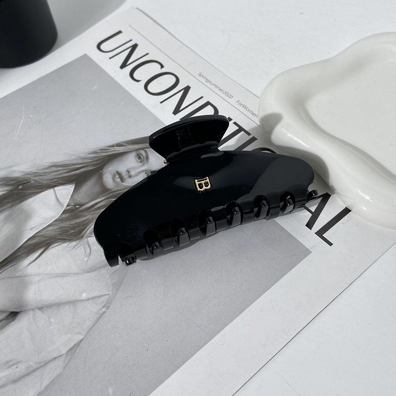 

Корейская новинка в стиле ретро, ​​металлическая заколка для волос с буквой B, модная геометрическая заколка в форме акулы, аксессуары для волос для женщин и девочек