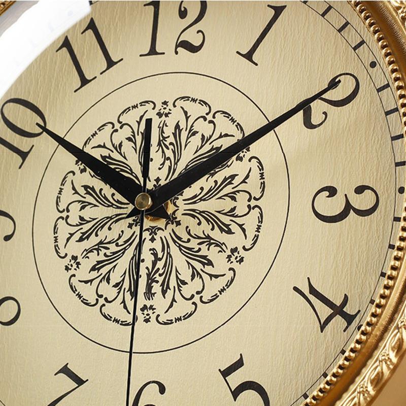 Brass Wall Clock Modern Wall Watch Luxury Aesthetic Large Art Pendulum Clocks Minimalist Silent Elegant Living Room Watches