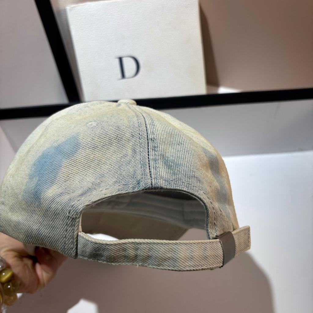 Fashion Hat Heavy Industry Retro Old Washed Hole Baseball Cap Female Cartoon Embroidery Street Shade Cap Show Small Face