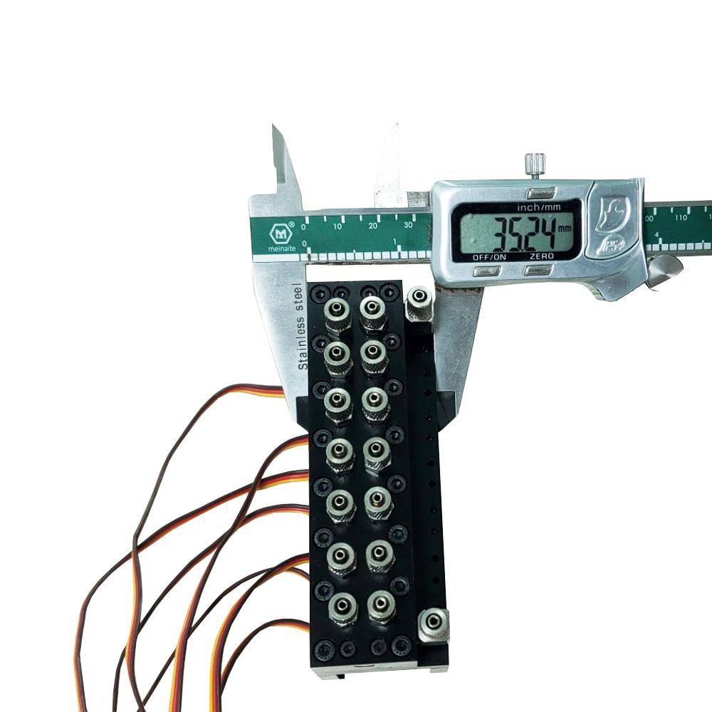 Vanne d'huile hydraulique 5mpa 7CH avec servo pour Excavatrice RC 1/12 Bulldozer DIY