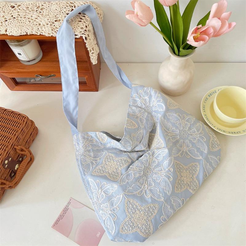 

1 Three-dimensional embroidery large-capacity underarm bag women s new commuter shoulder bag