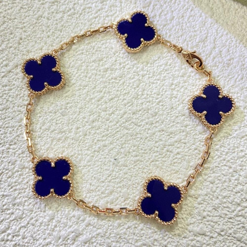 Hochwertiges Kleeblattarmband für Damen Fünf-Blüten-Armband mit natürlichem weißen Perlmutt und rotem Karneol