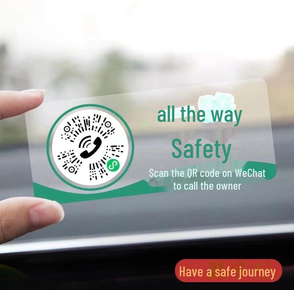 Dočasná SPZ s QR kódem a zobrazením telefonního čísla