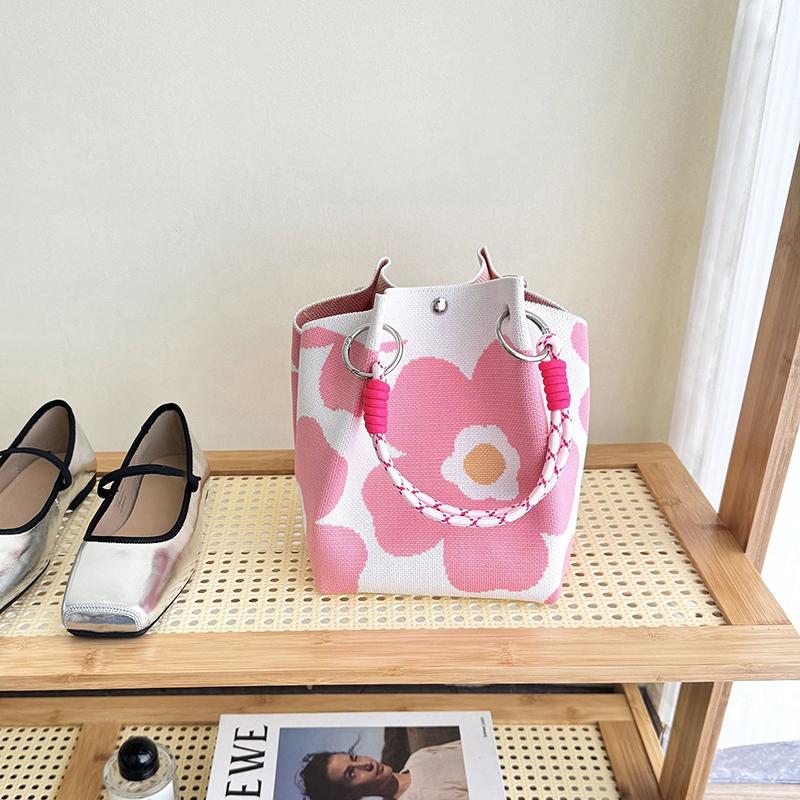 Butterfly Knitted Bucket Bag Women's Fashion Handbag Versatile Knitted Wrist Bag Shopping Handbag Cute Handbag