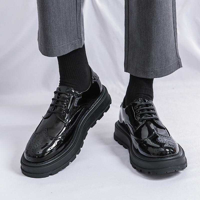 Men's New Style Formal Brogue Leather Shoes - Large Size Casual Wedding Groom Shoes