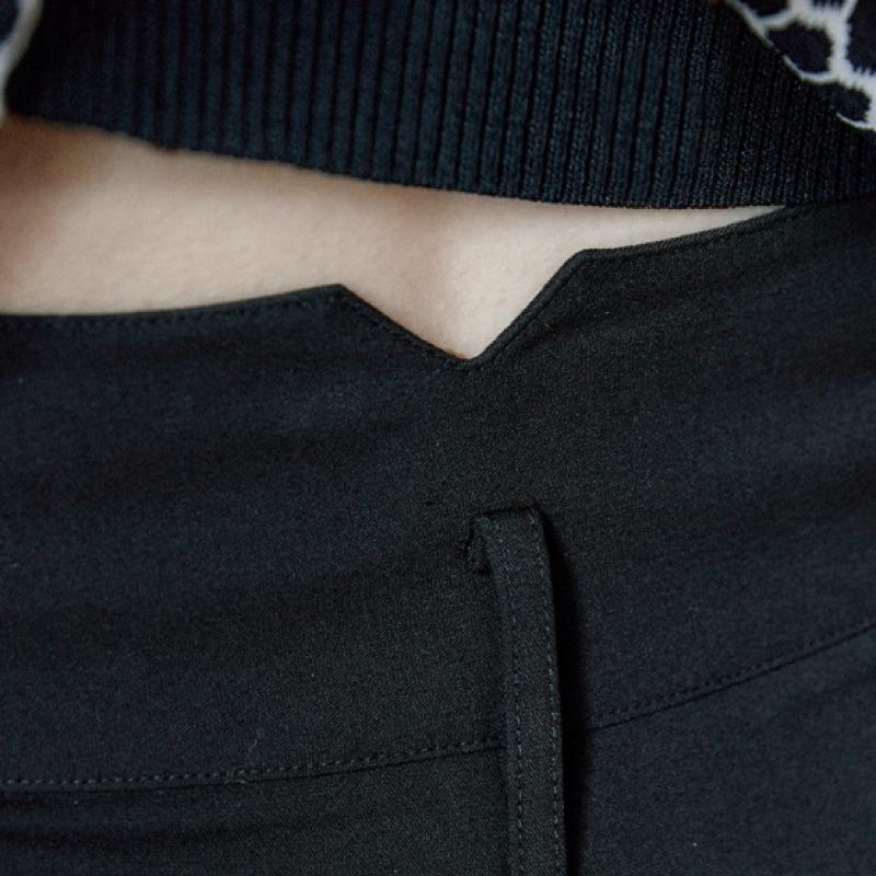 Maxza Baggy Fit Two Button Slacks One Tuck Cut Cc04ql300on