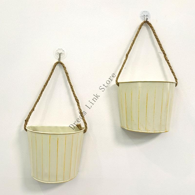 

Q1FD Semi Circular Iron Flower Pot Wall Mounted Rustical Plant Container Flower Bucket Display Holder for Indoor Gardening CN