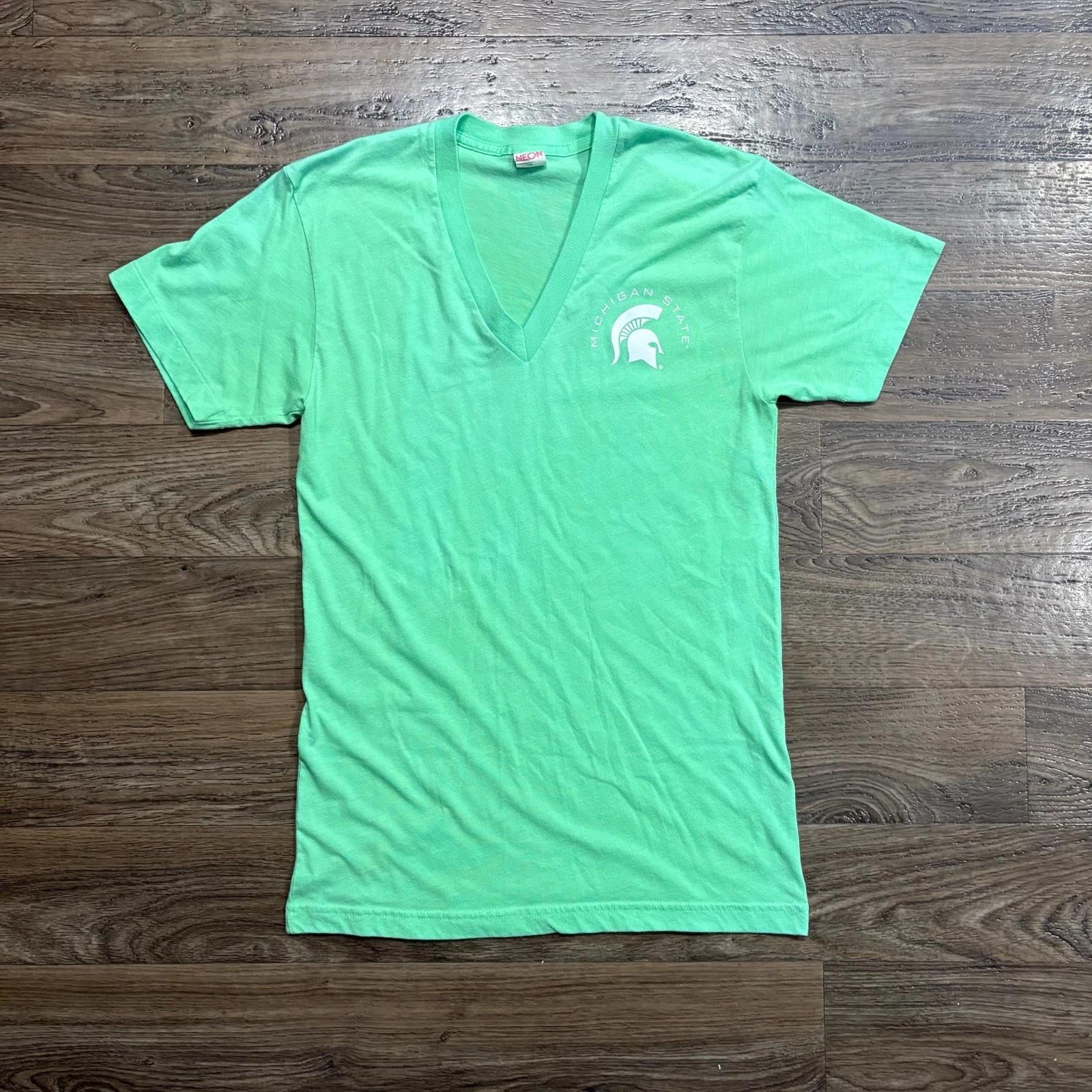 90s / Vintage Michigan State University MSU Graphic T Shirt Green USA Made Small S