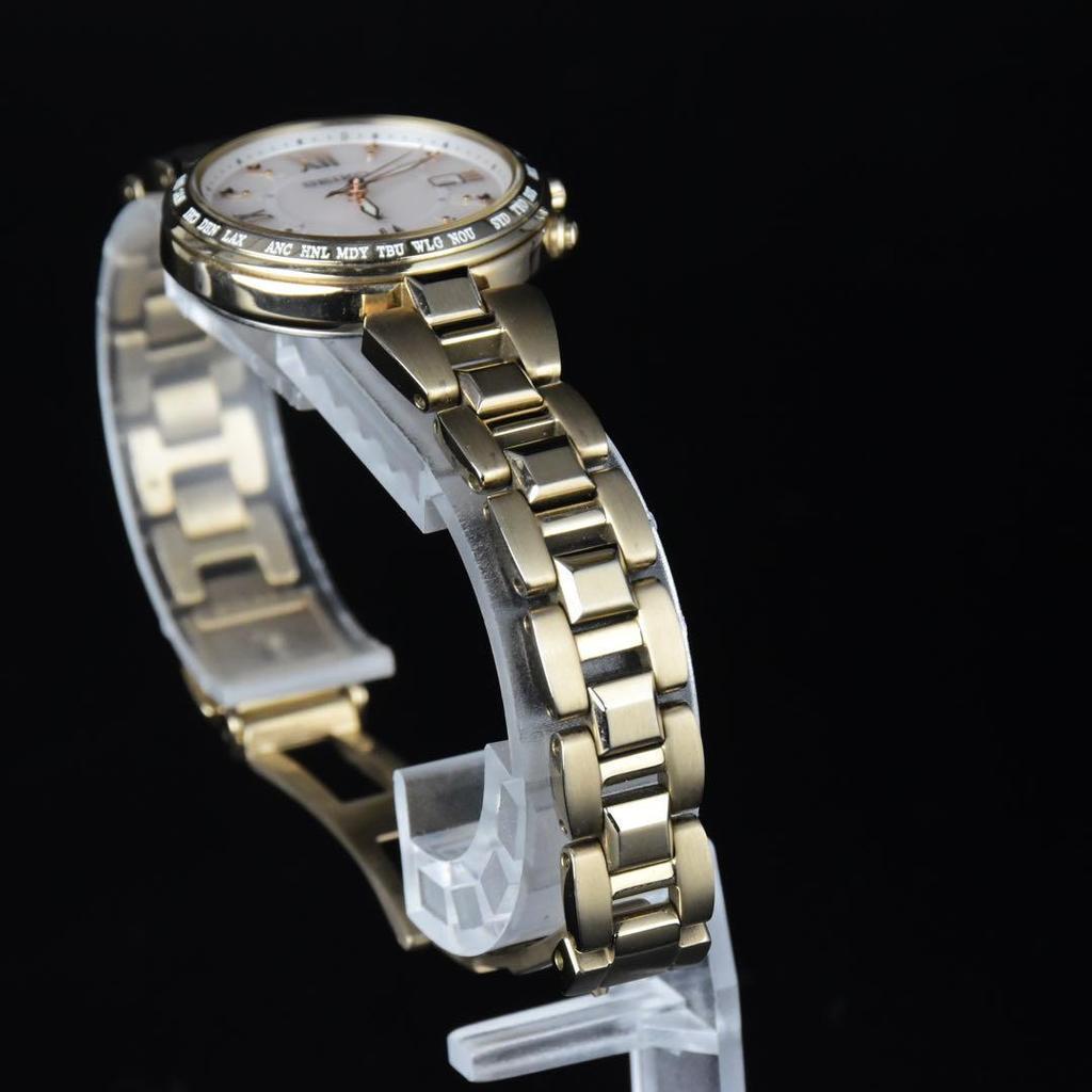 Used Beautiful Condition Seiko LUKIA 1B35-0AF0 Ladies Radio Wave Solar Watch