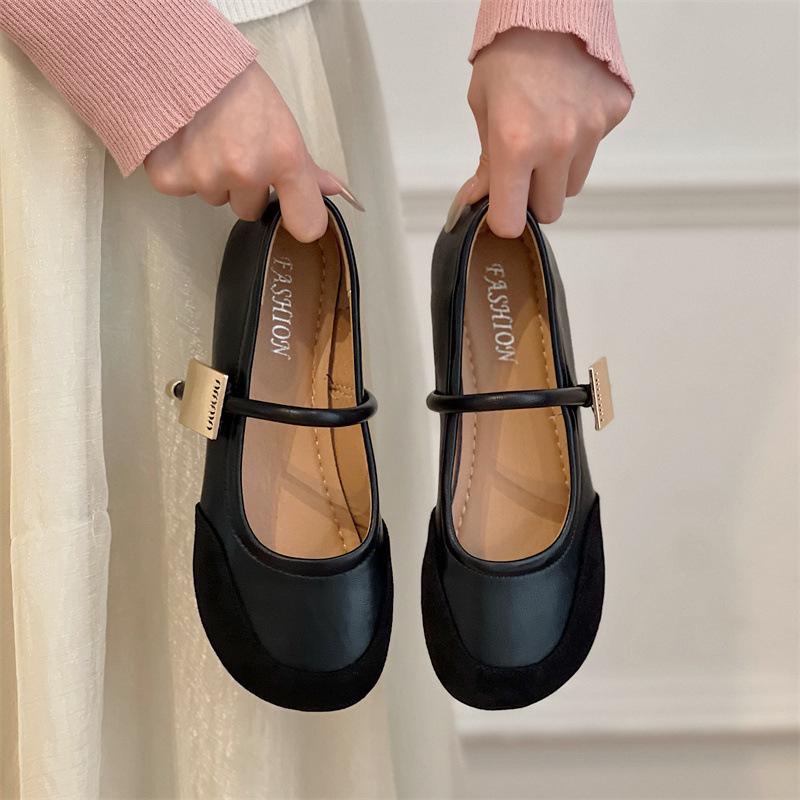 Soft Leather Retro Round Head Metal Buckle Women's Spring and Autumn New Ugly and Cute Small Leather Shoes Women