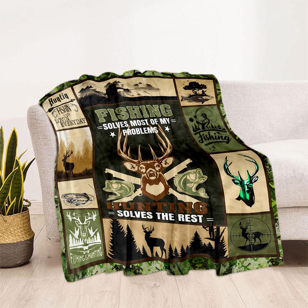 Hirsch im Wald Decken eignen sich für Wohnzimmer, Schlafzimmer, Camping und andere Orte und sind somit eine ideale Wahl für Geschenke.