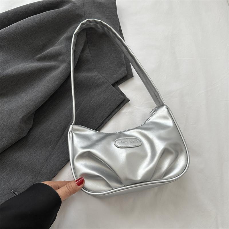 

2023 New Style Casual Commuter Shoulder Bag Fashionable Street Trendy Pu Handbag For Women срібний