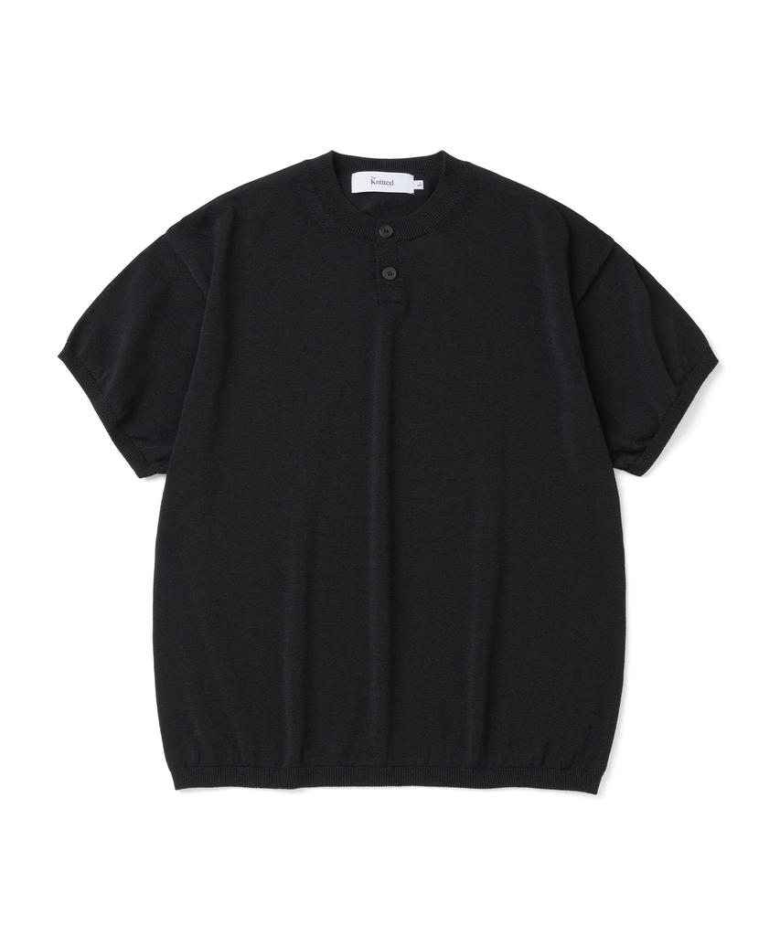 KNITTED Shellon Cooling Single Crop Henley Neck Knit Black