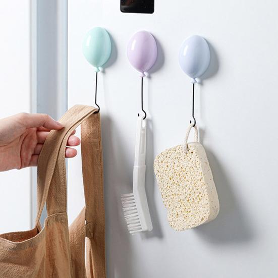 Storage Hook Space-Saving Retractable Wall Storage Hook Balloon Shape Refrigerator Magnetic Hook for Home
