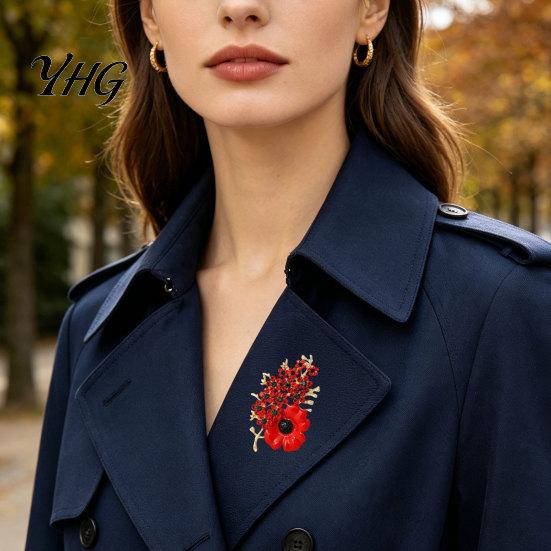 Red Flower Lapel Pin Never Forgotten Victory Blossom Brooch, Alloy Memorial Badge with Rhinestone, Jewelry for Veterans Rhinestone