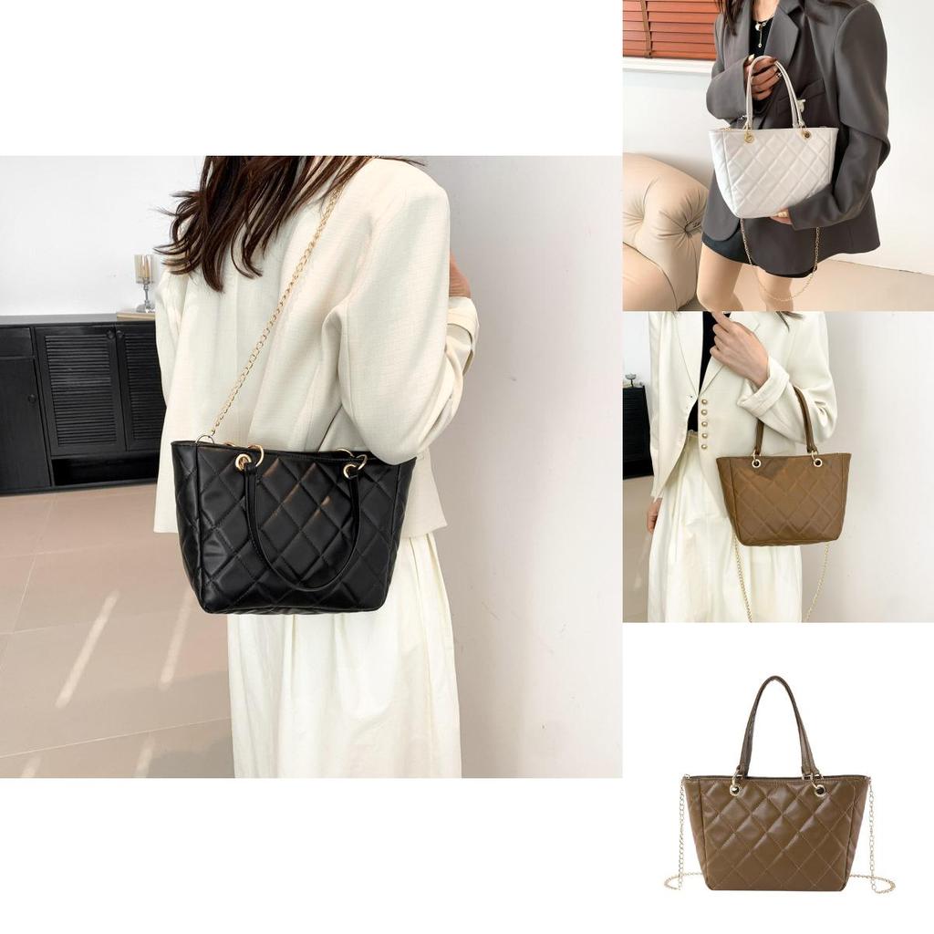 Elegant White Quilted Chain Tote Bag For Women With Soft Pu Material And Trendy Aesthetic