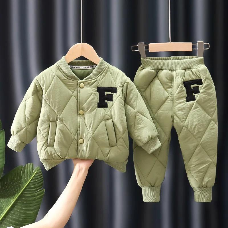 Winter Jungen Bekleidungssets Alphabet Mode Warmer Mantel Hose Jungen Anzüge Geburtstagsgeschenke Kinderkleidung 100cm grün
