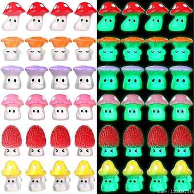 100/50Pcs Miniature Mushrooms Glow At Night Fairy Garden Decoration Mushroom Resin Figurines Home Decor Table Accessories