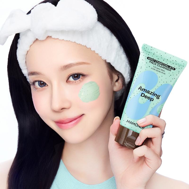 Mamonde Erstaunlicher Deep Mint Charcoal-ate Pack Cleanser 135g