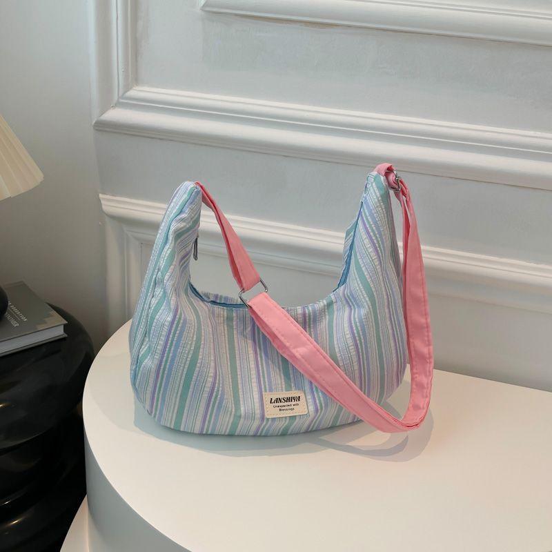 Large-capacity Bags for Women Stylish Single-shoulder Bags Simple Ones for Going To Class and Commuting Fresh Lovely Crossbody Dumpling-shaped Bags