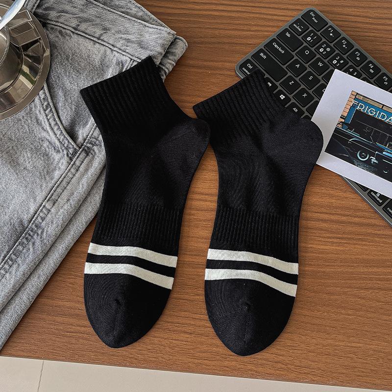 Men's Summer Striped Deodorizing Sweat Absorbing Boneless Sports Socks