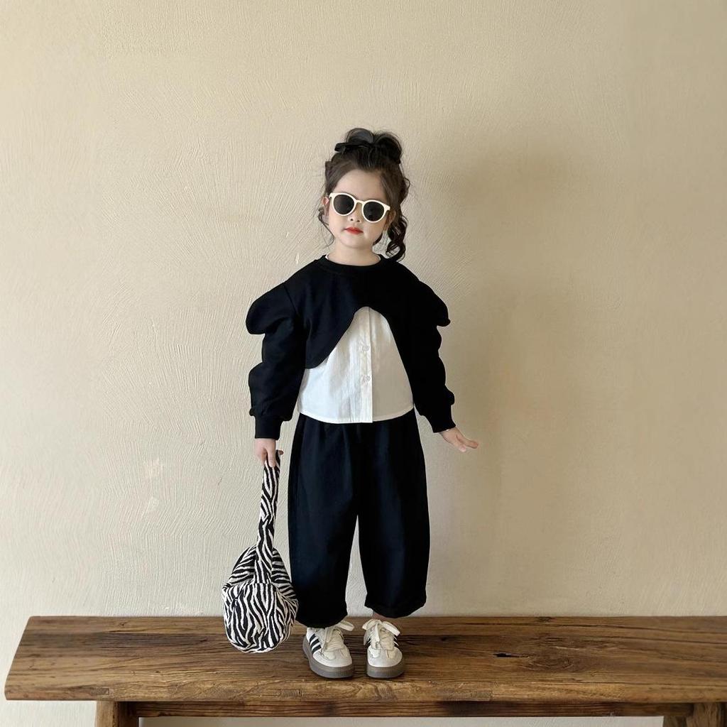 Mädchen Tops & Hosen Set im koreanischen Stil - Frühjahr/Herbst 2025 Kollektion: Weißes Hemd & Schwarze Freizeithose für Kinder