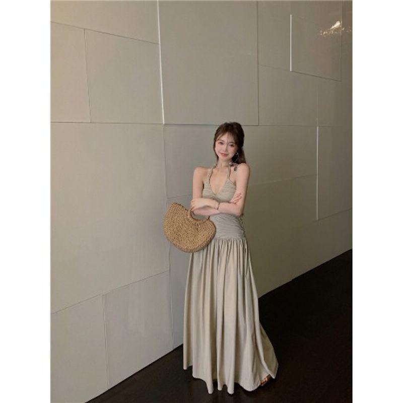 Kumikumi Gyaru Style Gray Niche Chic Pleat Hanging Neck Dress Women Summer Waist Hugging Slimming A- Line Skirt