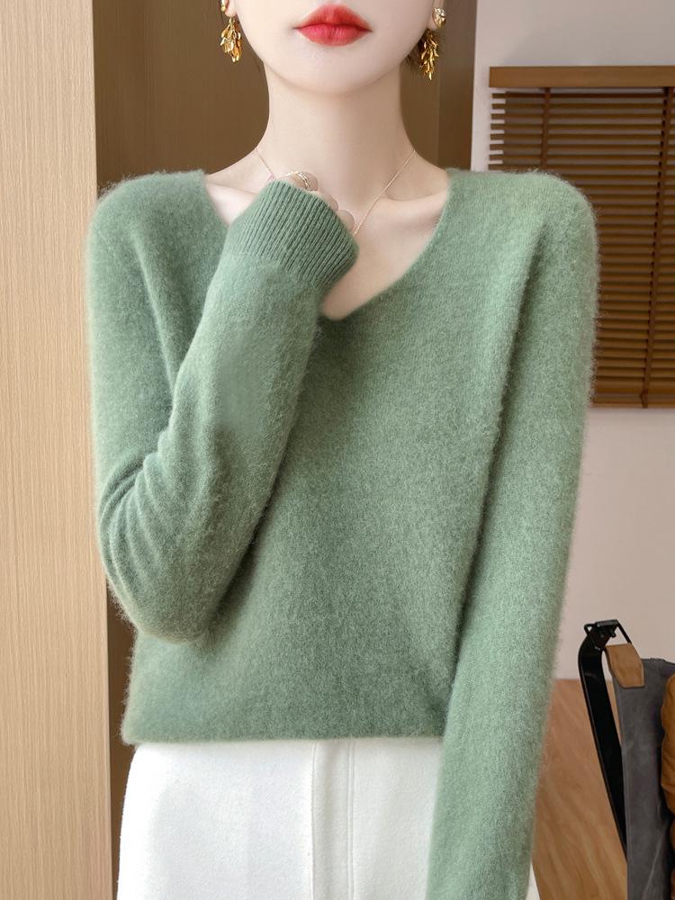 Seamless V-Neck Long Sleeve Women's Knit Pullover Base Layer