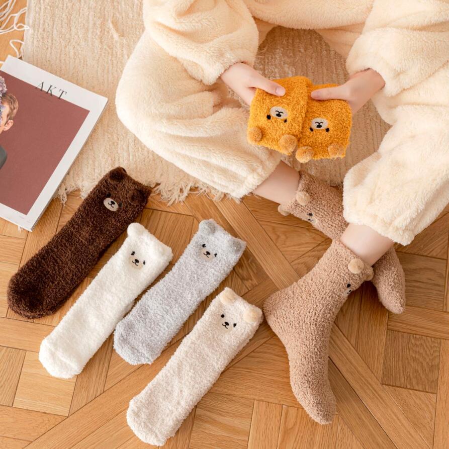 Japanese Coral Fleece Bear Cartoon Mid-Calf Socks - Autumn/Winter, Non-Shedding Sleep Socks