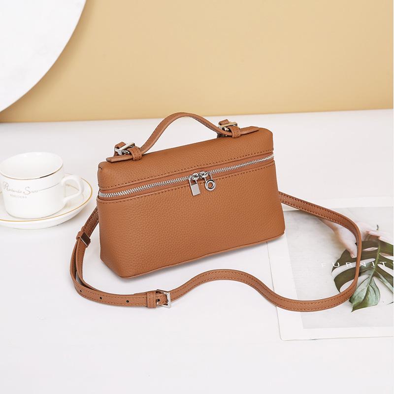 This year's popular bag women 2025 fashion high sense shoulder small square bag crossbody bucket bag