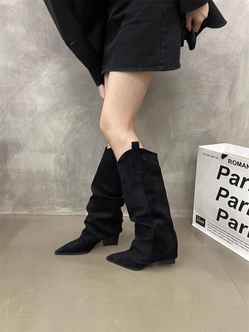 

2024 товстий каблук, темперамент, зморшкуваті, але високі чоботи на колінах, жіночі осінні нові гострі ретро чоботи на високих підборах з V-подібним ротом 40 чорний