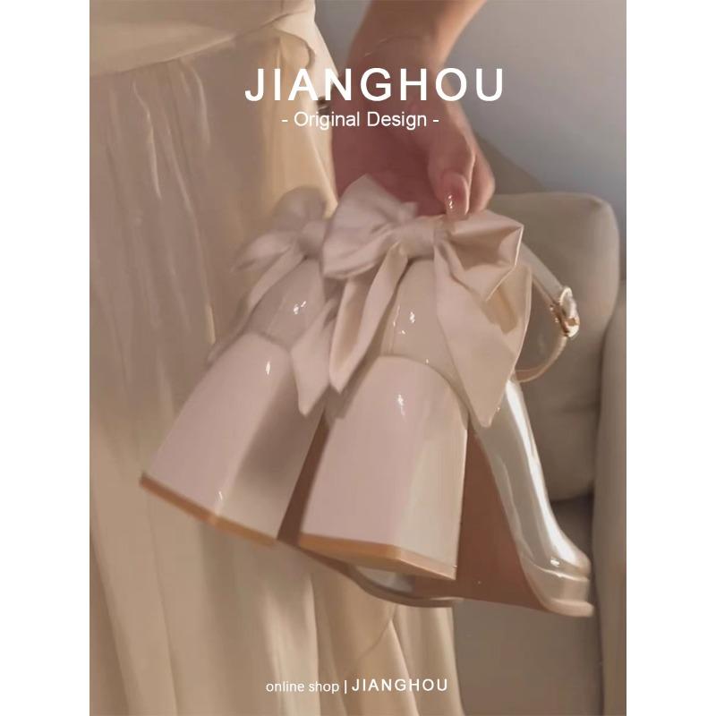 Fashion Small Red Square Heel Wedding Shoes Women 2025 Spring and Autumn New Bridal Shoes Platform Heightened Platform Mary Jane