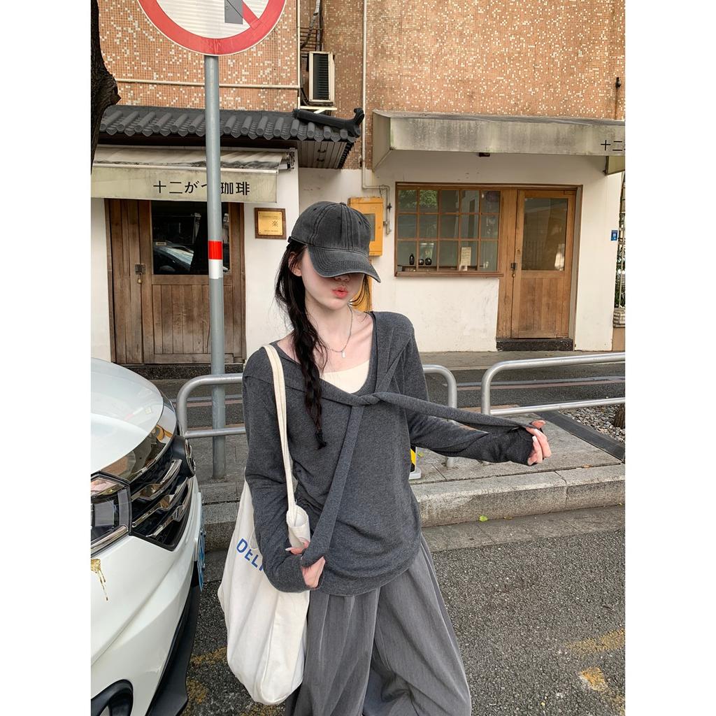 Spring and Autumn New Contrasting Colors Strap Collar Fake Two Pieces Stacked Knitted Sweater Backing Sweater Women's Top