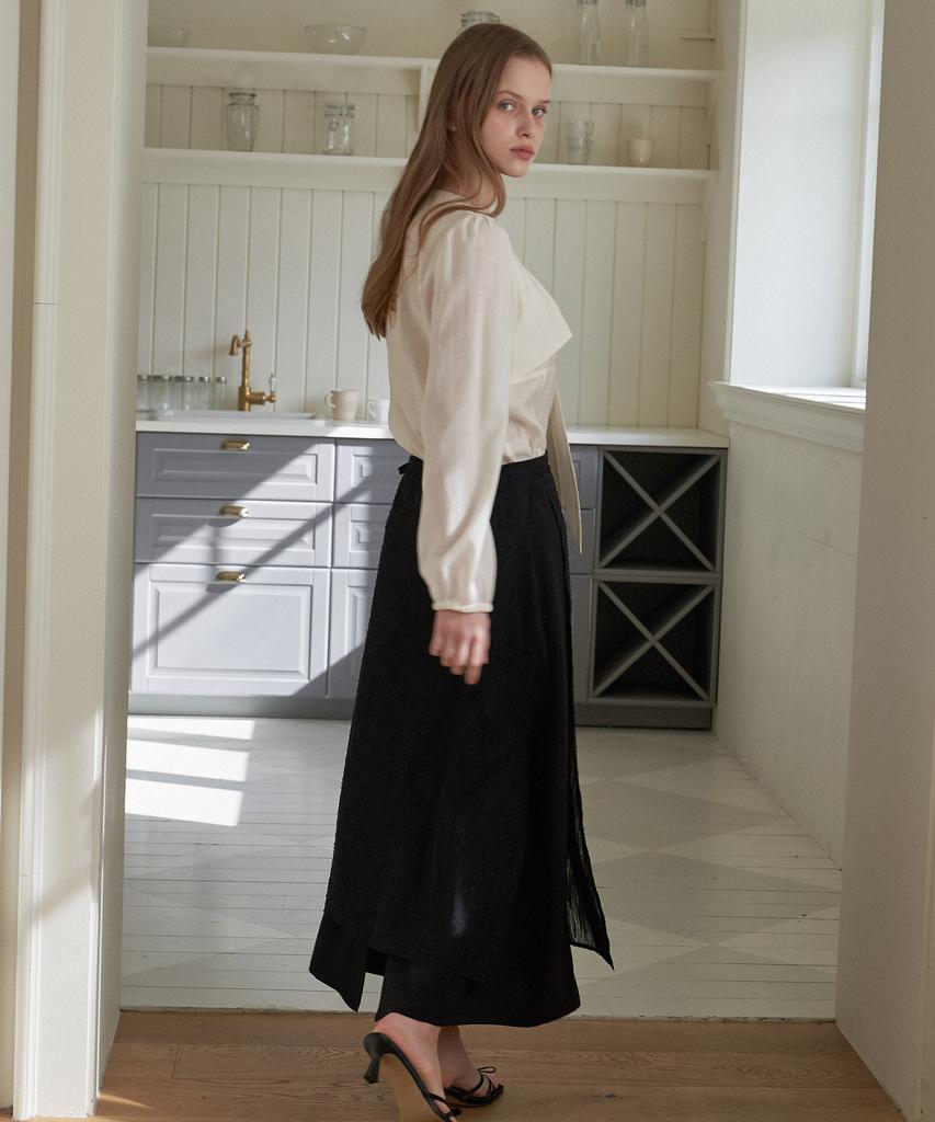 Peullobeu Shine Lap Skirt_Bk