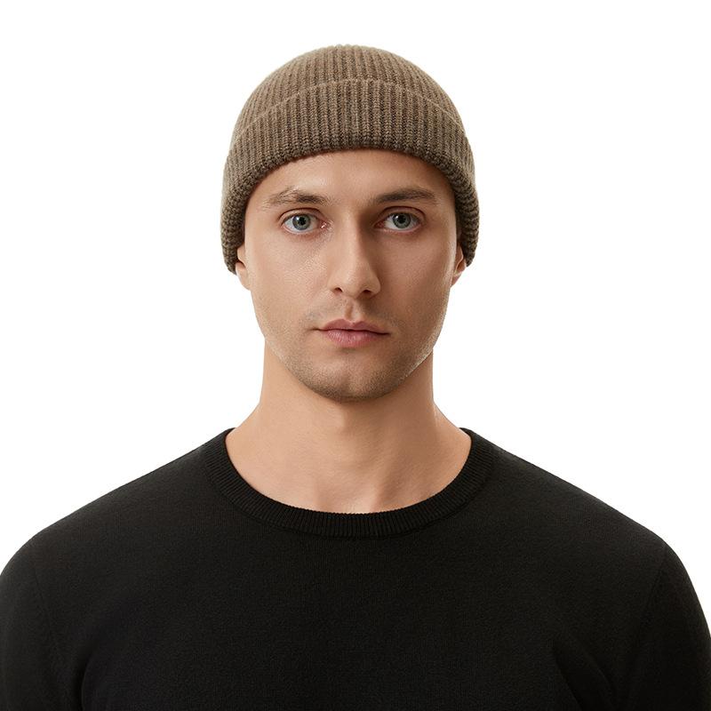 Knitted wool hat for men and women, autumn and winter warm cover, cold hat, yuppie sailor hat, seamless integrated melon fur hat