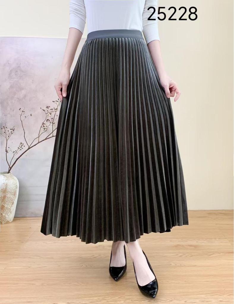 2025 Winter Samt Faltenrock Übergröße: Mittellang, Hohe Taille, Schlankmachend, Lockerer Schnitt für Damen