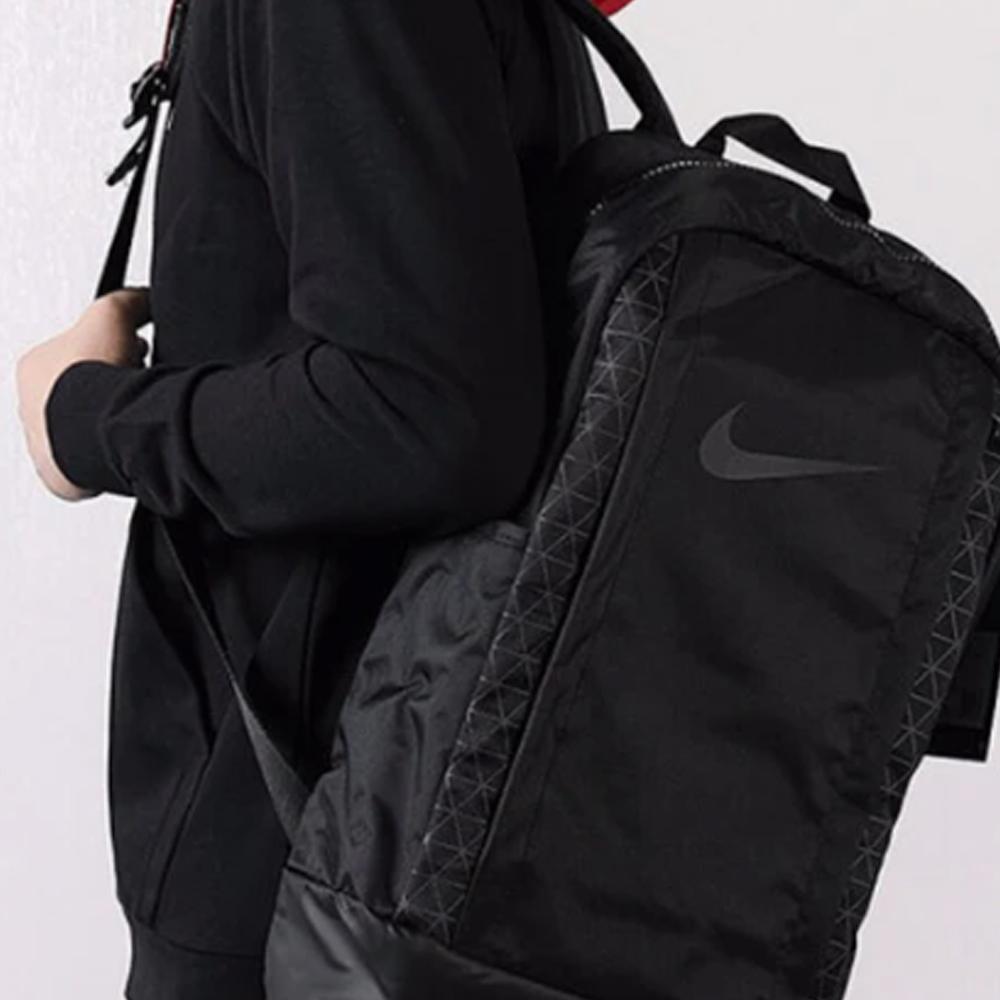 Nike Logo Zip Closure Nylon And Polyester Backpack Unisex Backpack Black BA5557-010