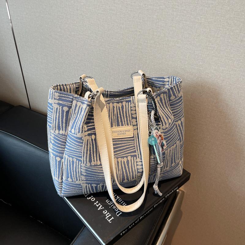 

Class commuter bag women s large-capacity new casual spring and summer versatile high-end shoulder tote bag синий