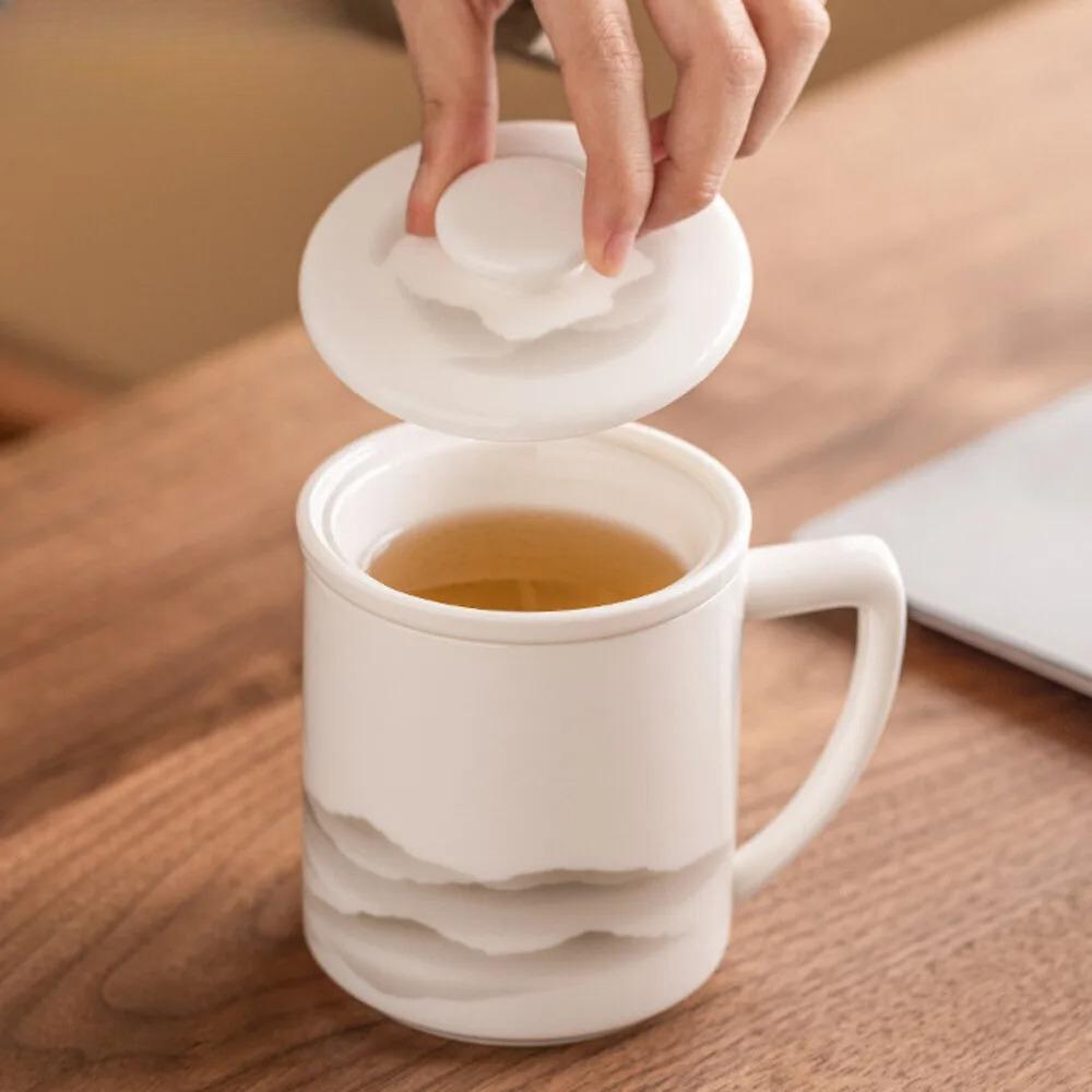 High-end Sheep Fat Jade Mug with Lid Tea and Water Separation Personal Cup Filter Tea Separator Mug Work Office Cup Drinkware