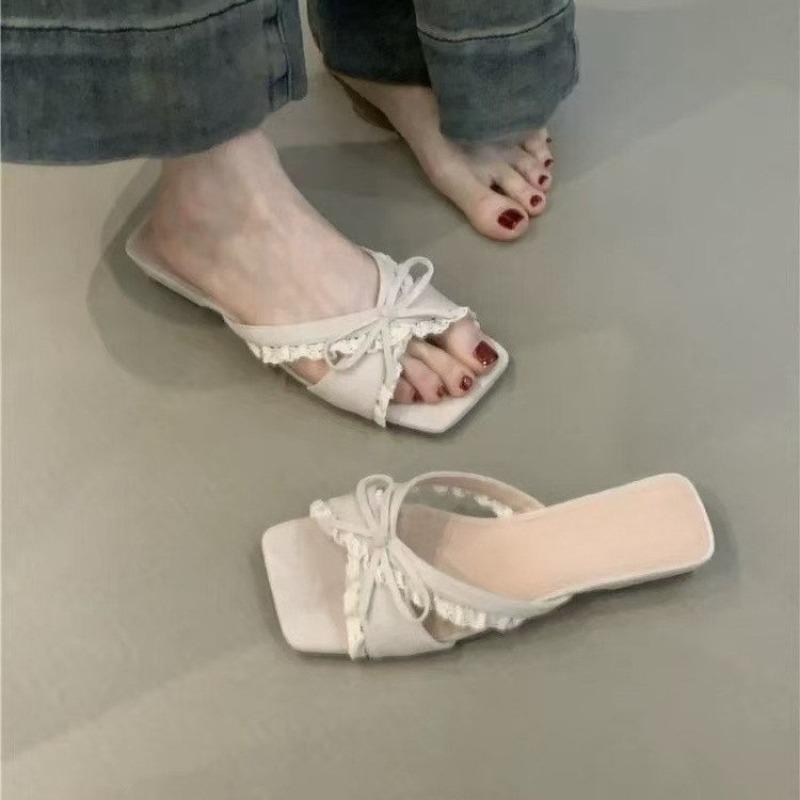 Fashion Fashion Lace Cross Bow Slippers Women's Summer New Square Toe Open Toe Soft Sole Low Heel Sandals